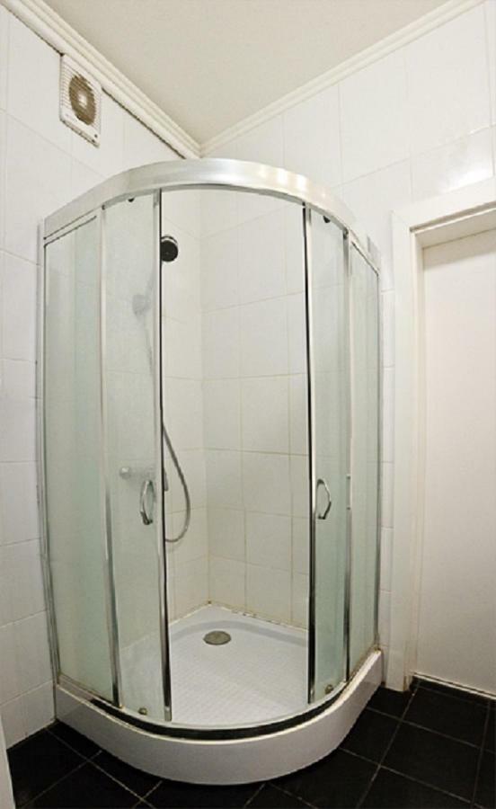 Great Studio Near The Pechersk كييف المظهر الخارجي الصورة