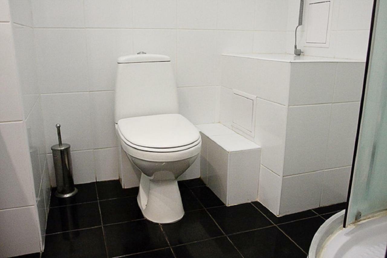 Great Studio Near The Pechersk كييف المظهر الخارجي الصورة